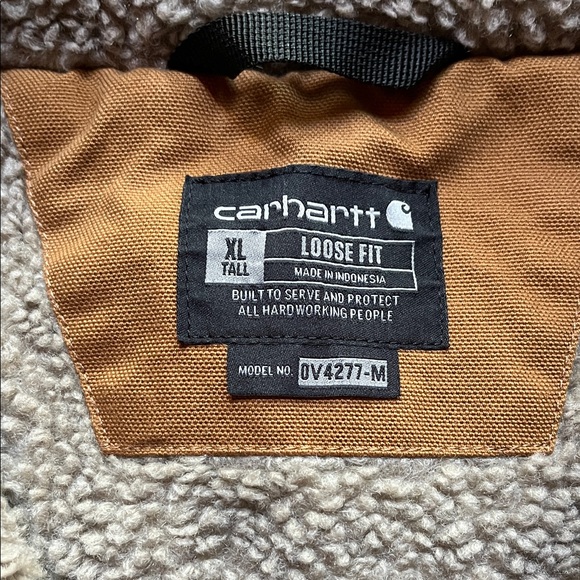 Carhartt Men's Brown Vest New never worn! - Picture 2 of 3